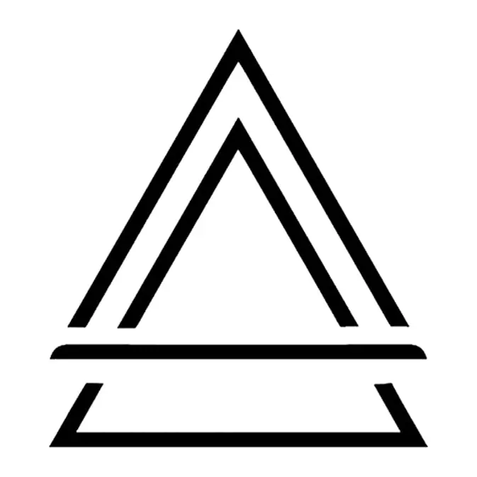 Tatuagem temporária Geométrico — Triângulos concêntricos. Inclui triângulos